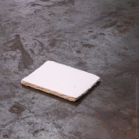Бумага ручного отлива Natural White (Натурально-белый) - 85x55 мм